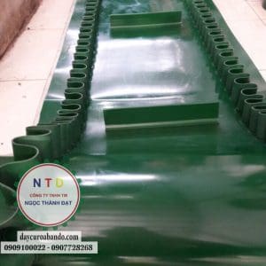 Băng tải PVC xanh