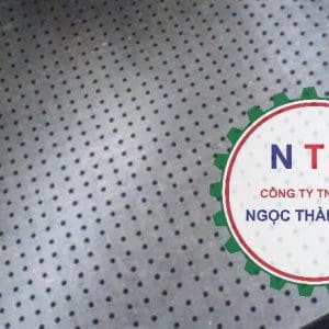 Băng tải PVC2 TRẮNG đục lỗ